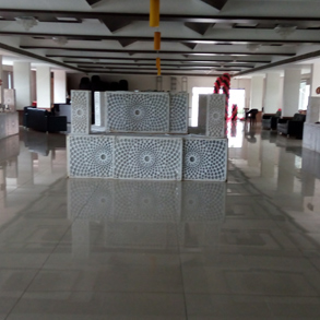 img-gallery